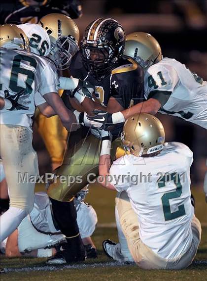 Thumbnail 2 in Mountain Brook vs. Oxford (AHSAA 6A Playoffs)  photogallery.