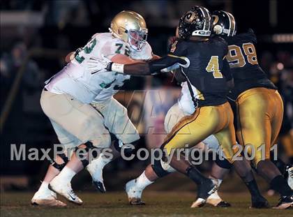 Thumbnail 3 in Mountain Brook vs. Oxford (AHSAA 6A Playoffs)  photogallery.