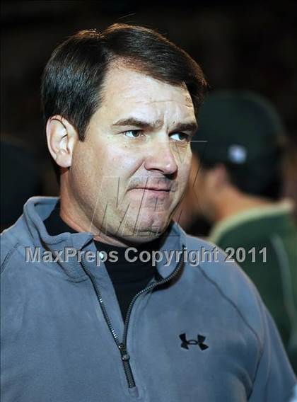 Thumbnail 2 in Mountain Brook vs. Oxford (AHSAA 6A Playoffs)  photogallery.