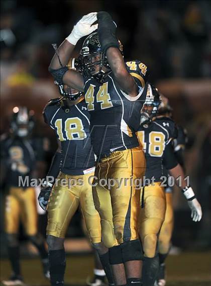 Thumbnail 2 in Mountain Brook vs. Oxford (AHSAA 6A Playoffs)  photogallery.