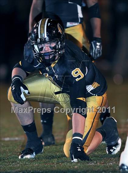 Thumbnail 1 in Mountain Brook vs. Oxford (AHSAA 6A Playoffs)  photogallery.