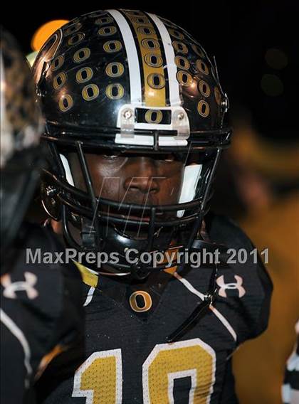 Thumbnail 1 in Mountain Brook vs. Oxford (AHSAA 6A Playoffs)  photogallery.