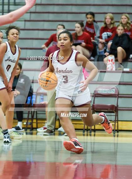 Thumbnail 2 in Herriman vs. Jordan (Beetdigger Classic) photogallery.