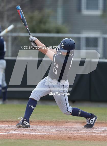 Thumbnail 1 in Plano West vs. Little Elm photogallery.