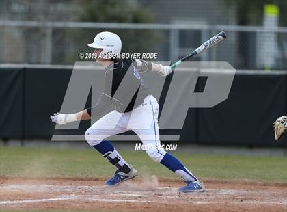 Thumbnail 1 in Plano West vs. Little Elm photogallery.