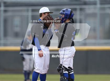 Thumbnail 3 in Plano West vs. Little Elm photogallery.