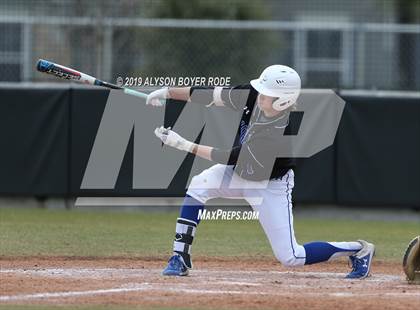Thumbnail 3 in Plano West vs. Little Elm photogallery.