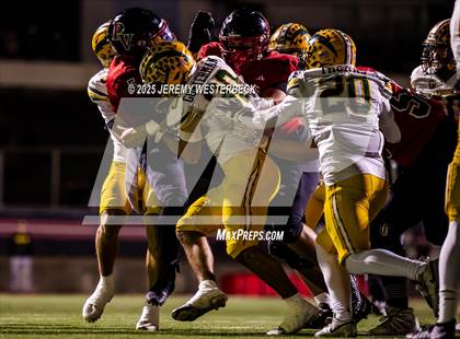 Thumbnail 3 in Edison @ Palos Verdes (CIF SS Division 3 Semifinals) photogallery.