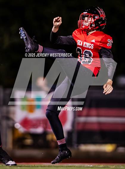 Thumbnail 3 in Edison @ Palos Verdes (CIF SS Division 3 Semifinals) photogallery.