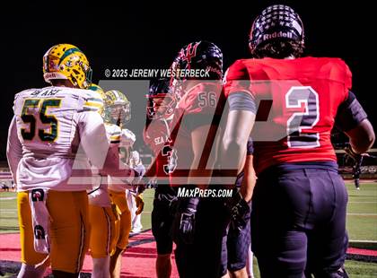 Thumbnail 1 in Edison @ Palos Verdes (CIF SS Division 3 Semifinals) photogallery.