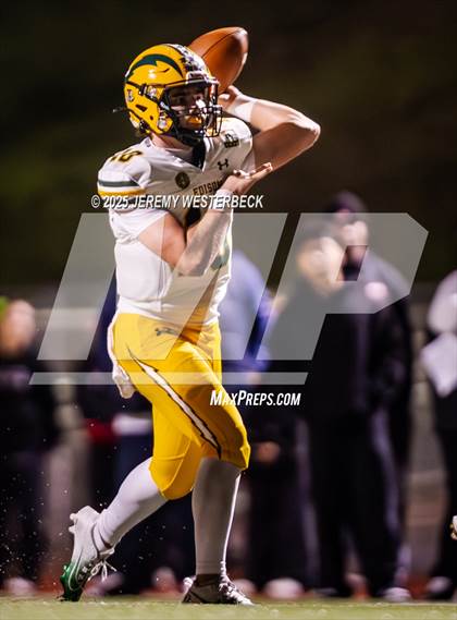 Thumbnail 1 in Edison @ Palos Verdes (CIF SS Division 3 Semifinals) photogallery.