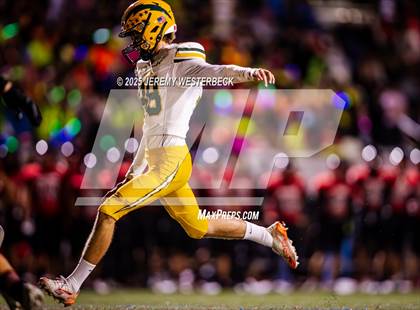 Thumbnail 2 in Edison @ Palos Verdes (CIF SS Division 3 Semifinals) photogallery.