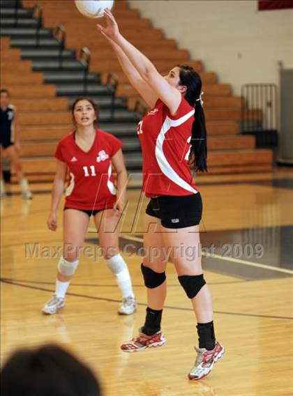 Thumbnail 3 in Burroughs @ Crescenta Valley photogallery.