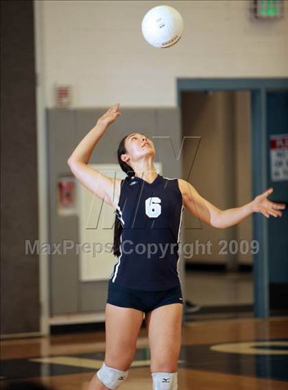Thumbnail 3 in Burroughs @ Crescenta Valley photogallery.