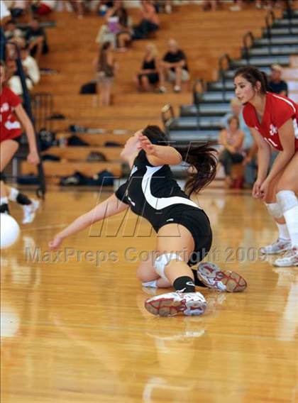 Thumbnail 1 in Burroughs @ Crescenta Valley photogallery.