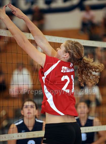 Thumbnail 1 in Burroughs @ Crescenta Valley photogallery.