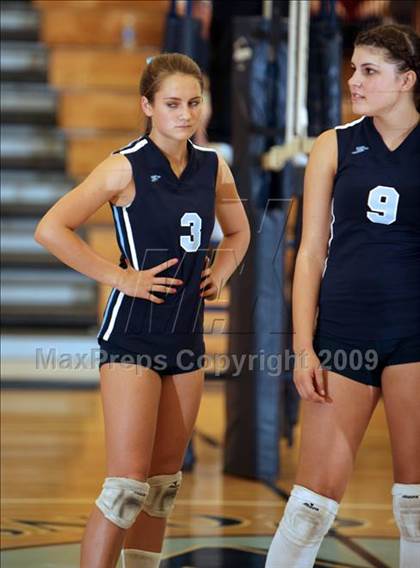 Thumbnail 3 in Burroughs @ Crescenta Valley photogallery.