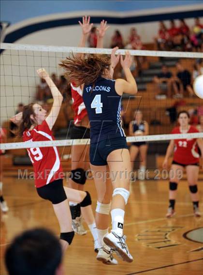 Thumbnail 1 in Burroughs @ Crescenta Valley photogallery.