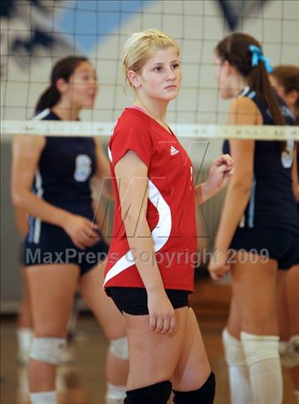 Thumbnail 1 in Burroughs @ Crescenta Valley photogallery.