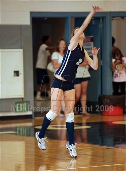 Thumbnail 2 in Burroughs @ Crescenta Valley photogallery.