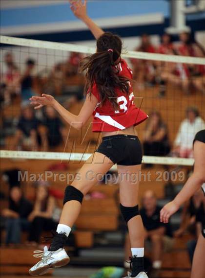 Thumbnail 3 in Burroughs @ Crescenta Valley photogallery.