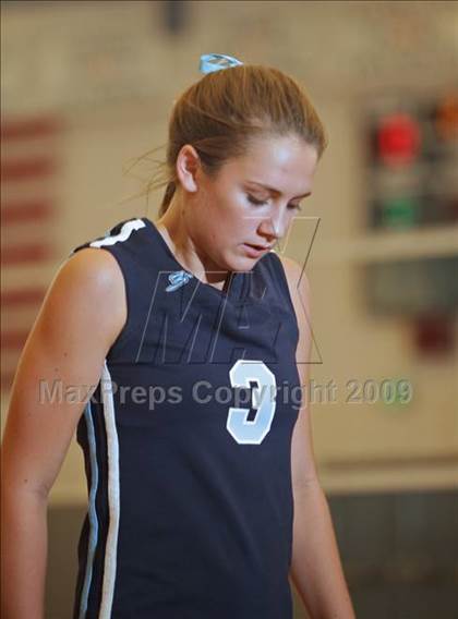 Thumbnail 3 in Burroughs @ Crescenta Valley photogallery.