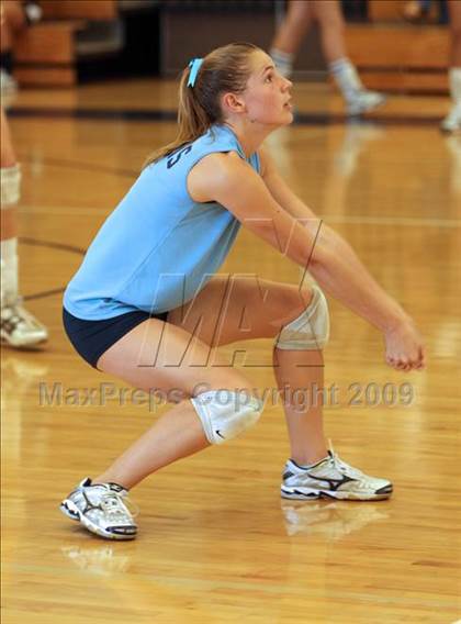Thumbnail 1 in Burroughs @ Crescenta Valley photogallery.