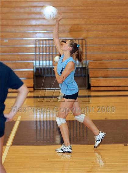 Thumbnail 1 in Burroughs @ Crescenta Valley photogallery.