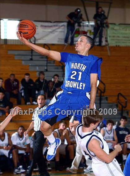 Thumbnail 2 in College Park vs. North Crowley (McDonalds Texas Invitational) photogallery.