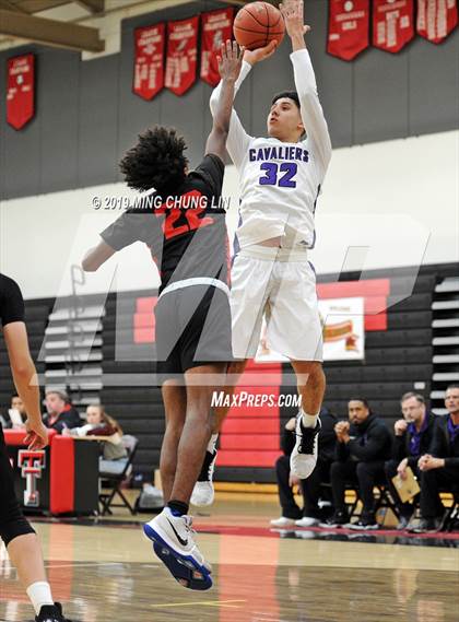 Thumbnail 1 in Murrieta Valley vs. Santiago (Tustin Holiday Classic) photogallery.