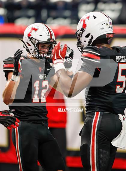 Thumbnail 2 in North Oconee vs. Marist (GHSA 4A Championship) photogallery.