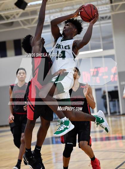 Thumbnail 3 in Hillsborough vs Sickles (Prep Hoops Sunbash) photogallery.