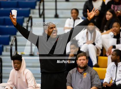 Thumbnail 3 in Shiloh vs Holy Innocent (Tournament of Champions Holiday Classic) photogallery.