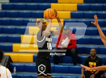 Thumbnail 2 in Shiloh vs Holy Innocent (Tournament of Champions Holiday Classic) photogallery.