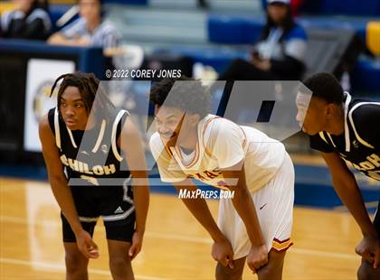 Thumbnail 2 in Shiloh vs Holy Innocent (Tournament of Champions Holiday Classic) photogallery.