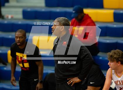 Thumbnail 1 in Shiloh vs Holy Innocent (Tournament of Champions Holiday Classic) photogallery.