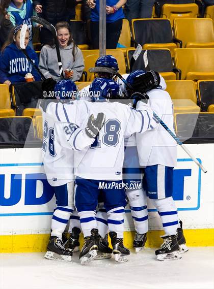 Thumbnail 3 in Lowell Catholic vs. Scituate (MIAA Division 2 Final) photogallery.