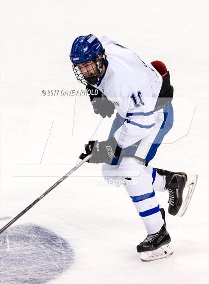 Thumbnail 3 in Lowell Catholic vs. Scituate (MIAA Division 2 Final) photogallery.