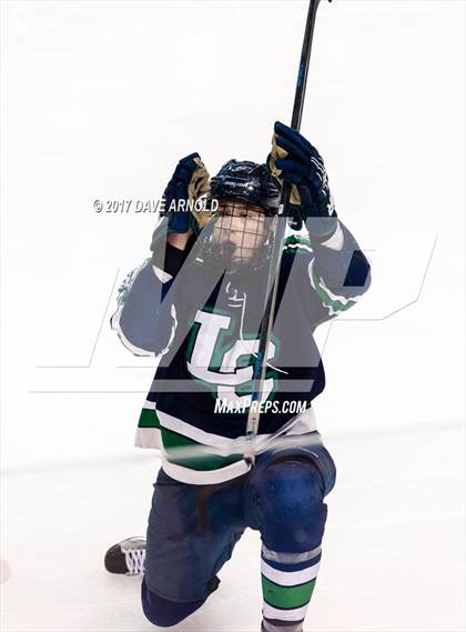 Thumbnail 3 in Lowell Catholic vs. Scituate (MIAA Division 2 Final) photogallery.