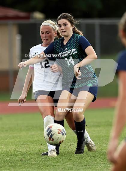Thumbnail 1 in Hopewell @ Weddington (NCHSAA 4A Round 3) photogallery.