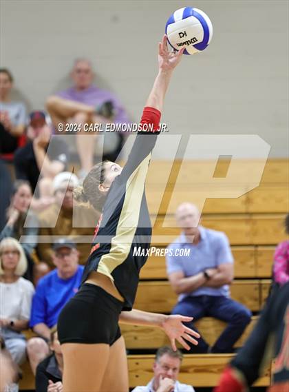 Thumbnail 3 in Ravenwood @ Brentwood photogallery.