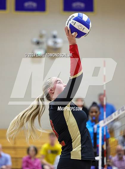 Thumbnail 3 in Ravenwood @ Brentwood photogallery.