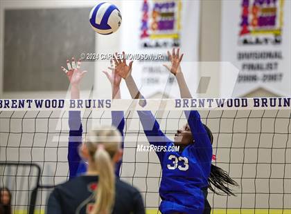 Thumbnail 3 in Ravenwood @ Brentwood photogallery.