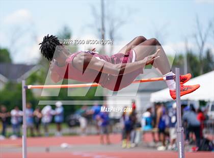 Thumbnail 2 in NYSPHSAA Outdoor Track & Field Championships (High Jump) photogallery.