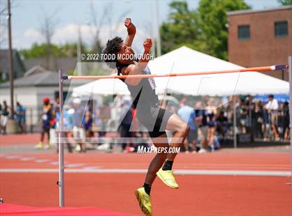 Thumbnail 1 in NYSPHSAA Outdoor Track & Field Championships (High Jump) photogallery.