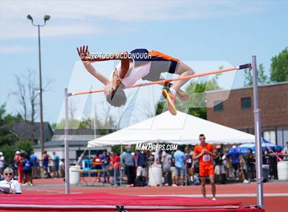 Thumbnail 3 in NYSPHSAA Outdoor Track & Field Championships (High Jump) photogallery.