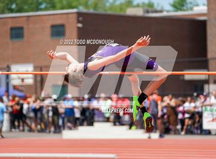 Thumbnail 1 in NYSPHSAA Outdoor Track & Field Championships (High Jump) photogallery.