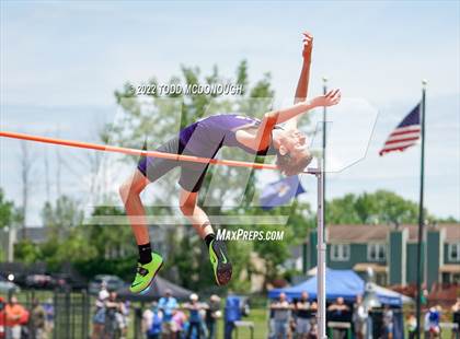 Thumbnail 2 in NYSPHSAA Outdoor Track & Field Championships (High Jump) photogallery.