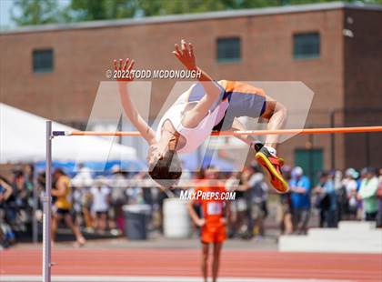 Thumbnail 1 in NYSPHSAA Outdoor Track & Field Championships (High Jump) photogallery.