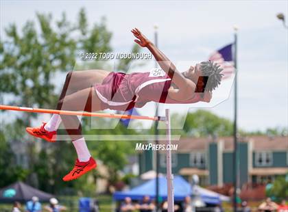 Thumbnail 3 in NYSPHSAA Outdoor Track & Field Championships (High Jump) photogallery.